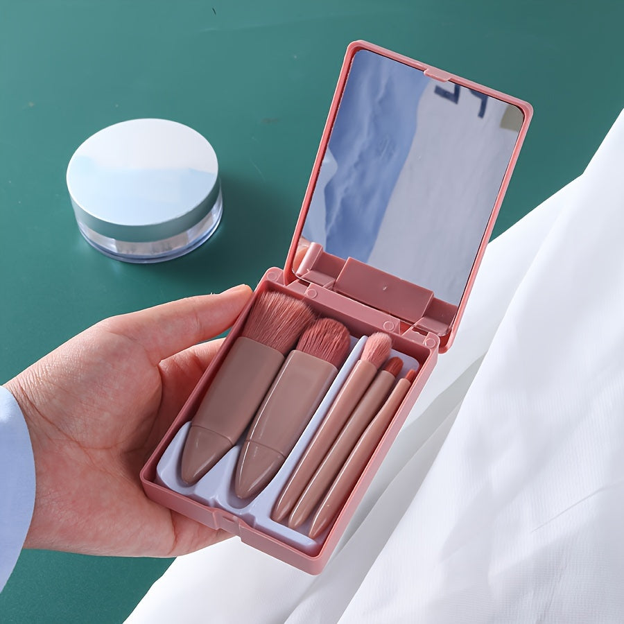 Mini Kit Brochas Premium: Elegancia Compacta para la Profesional de la Salud.