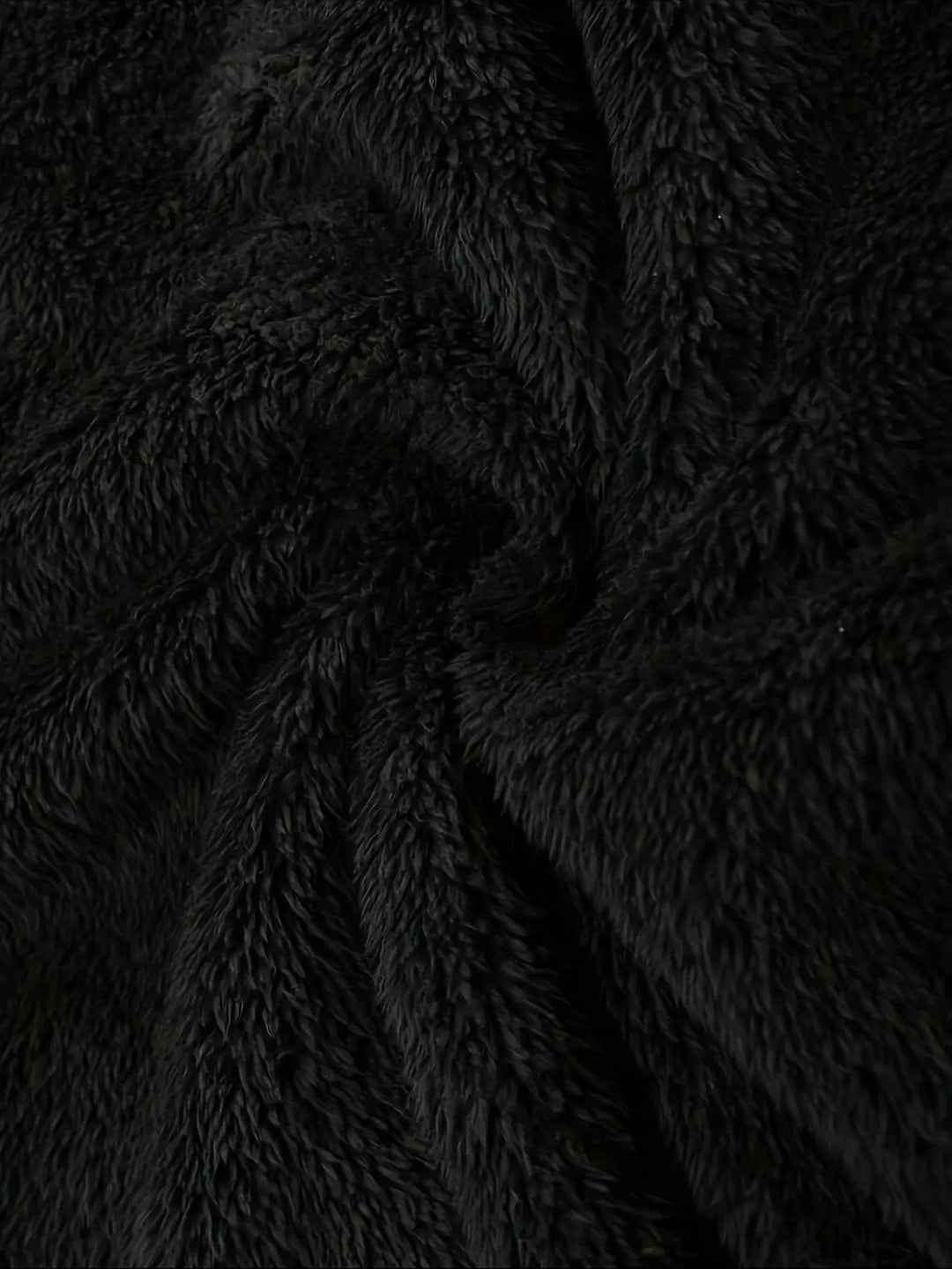 Textura polar suave al tacto.