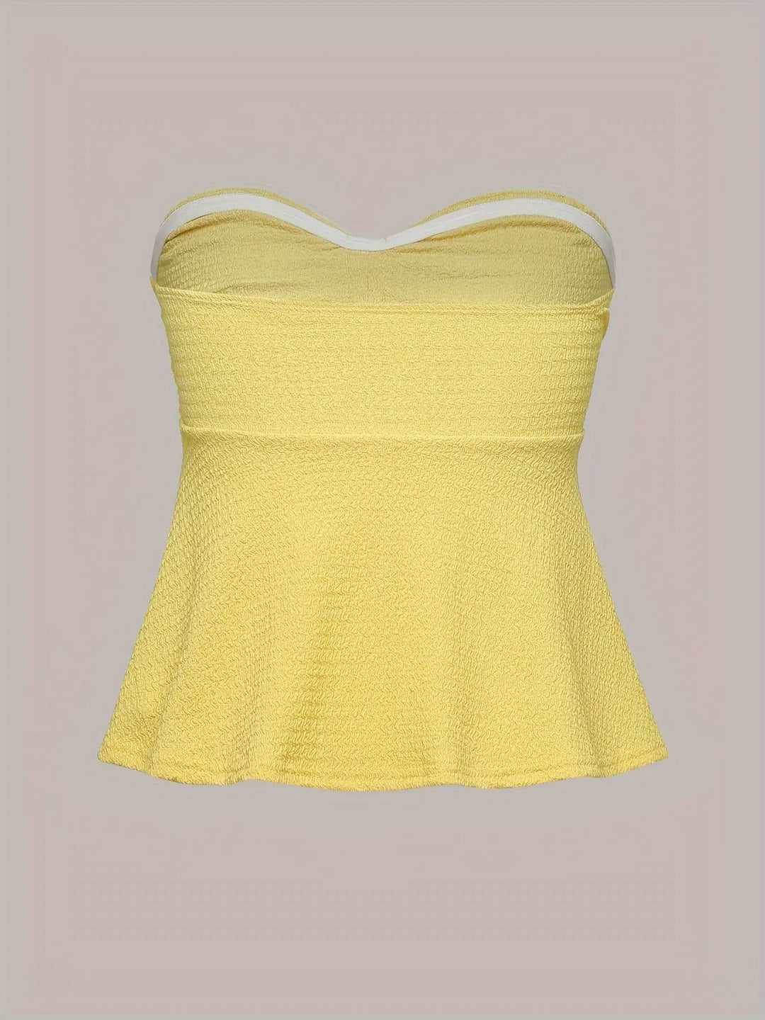 Top Bandeau Elegancia Profesional: Confort Adaptativo y Estilo Versátil.