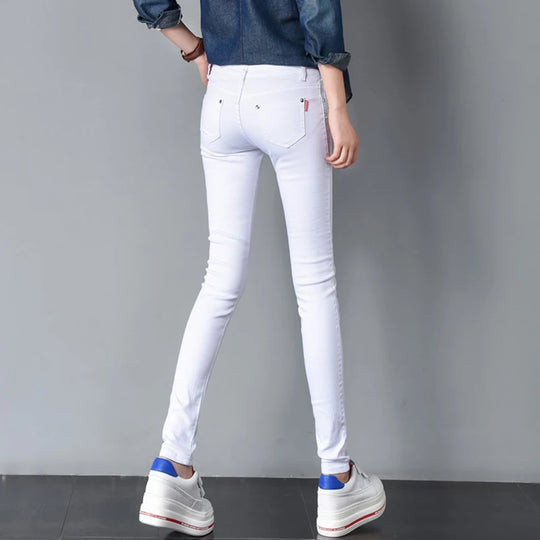Pantalones blancos para mujer de algodón, elásticos y elegantes | MedSurgery Store.