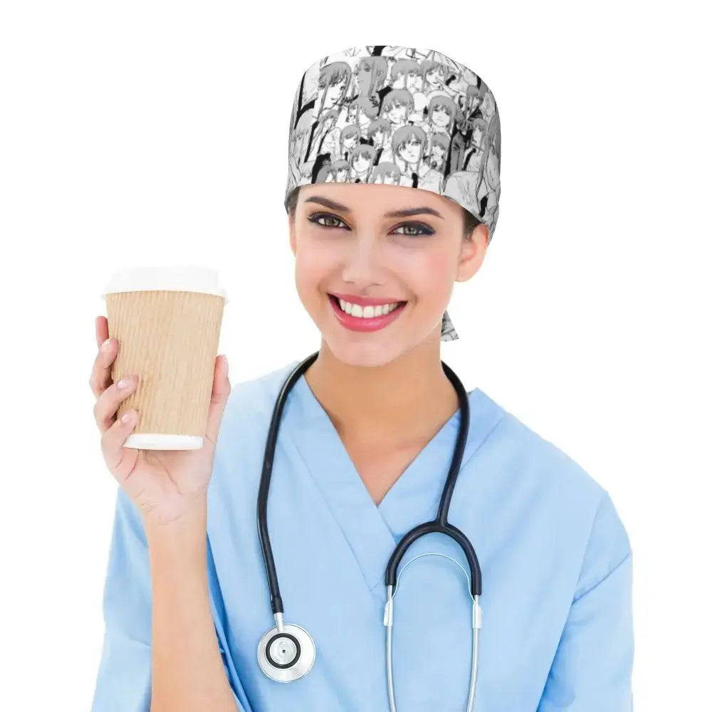 Primer plano Makima gorro quirúrgico.