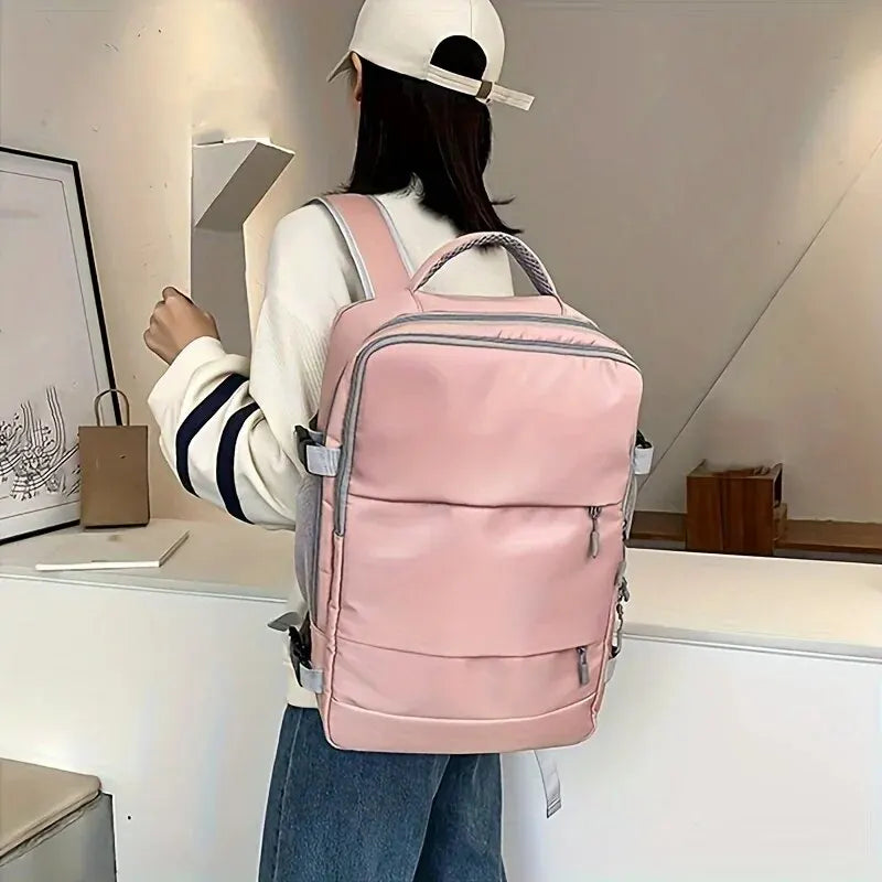 Mochila Esencia Pro: Elegancia y Eficiencia para la Profesional de la Salud.