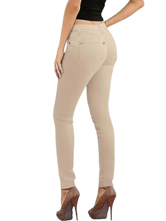 Jeans Blancos Elásticos Premium para Mujer Profesional del Área de la Salud.