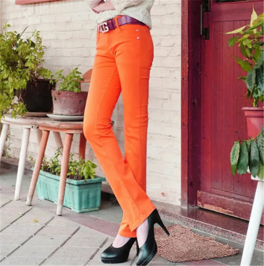 VitalFit Flare: Pantalones Médicos Premium. Confort Ergonómico y Estilo Profesional..