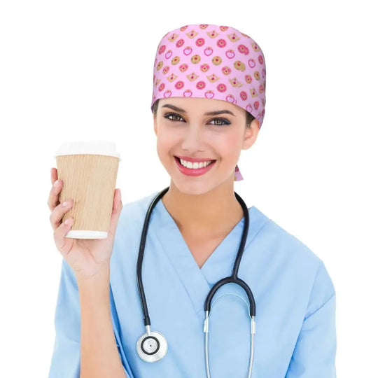 Detalle estampado lunar gorro premium