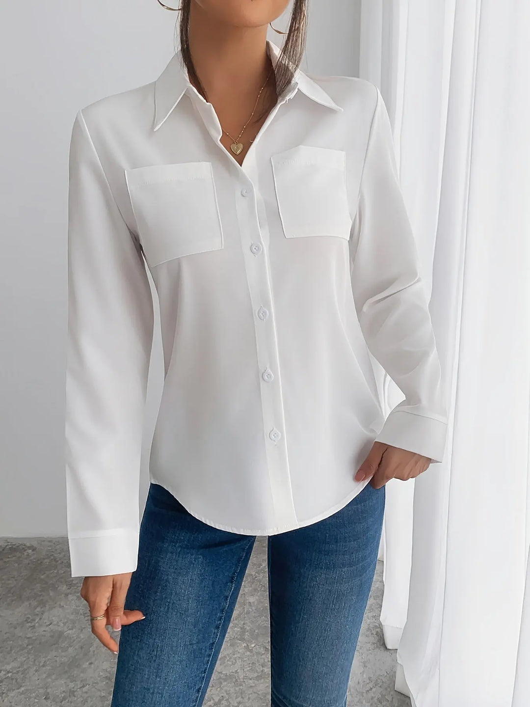 Blusa Médica Profesional: Confort Impecable y Estilo Duradero.