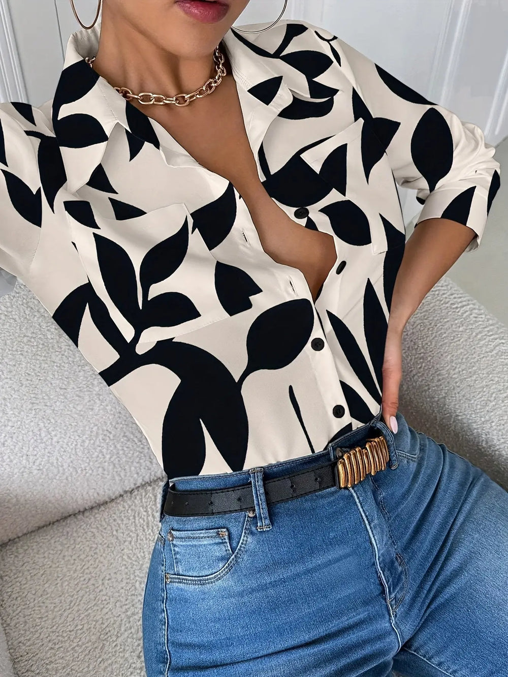 Blusa Médica Profesional: Confort Impecable y Estilo Duradero.